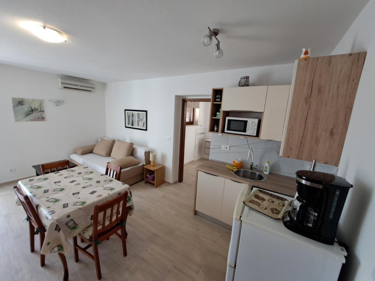 Apartment Studio Sole روفينج المظهر الخارجي الصورة