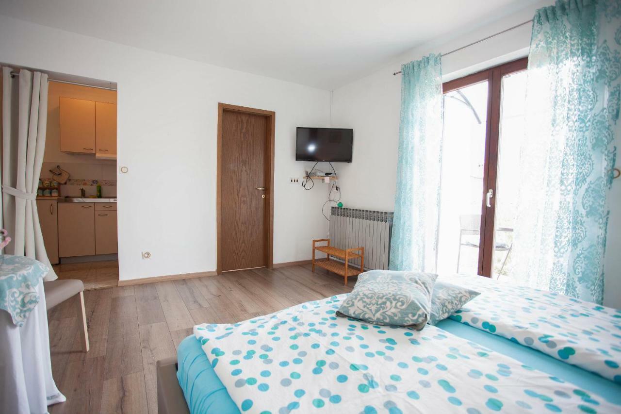 Apartment Studio Sole روفينج المظهر الخارجي الصورة